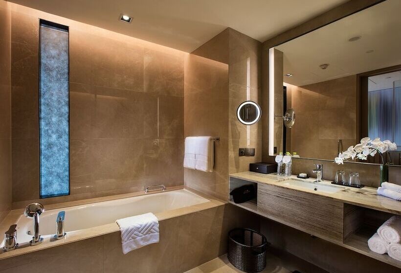 اتاق لوکس با تخت بزرگ, Doubletree By Hilton Hotel Chongqing Nan An