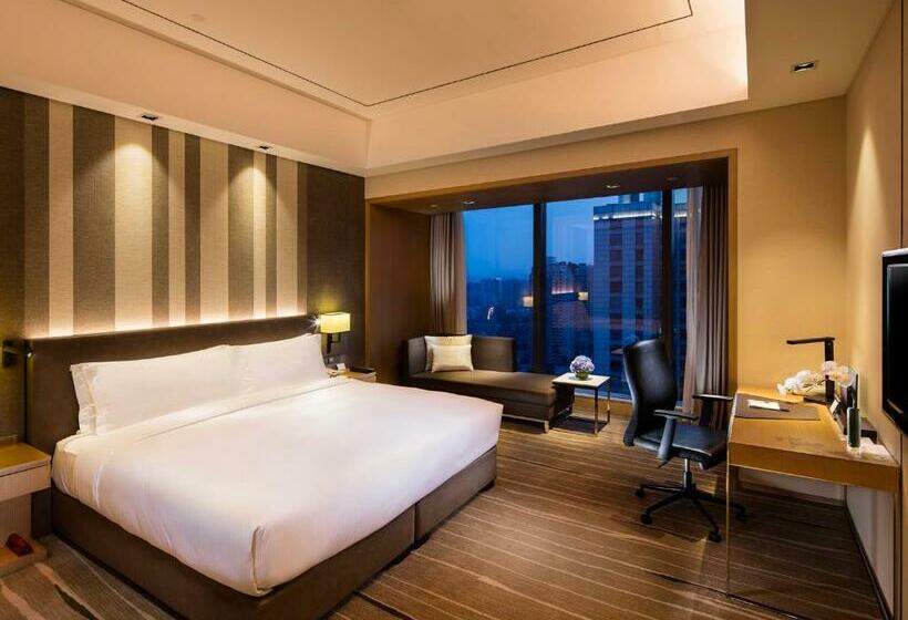 اتاق استاندارد با تخت بزرگ, Doubletree By Hilton Hotel Chongqing Nan An