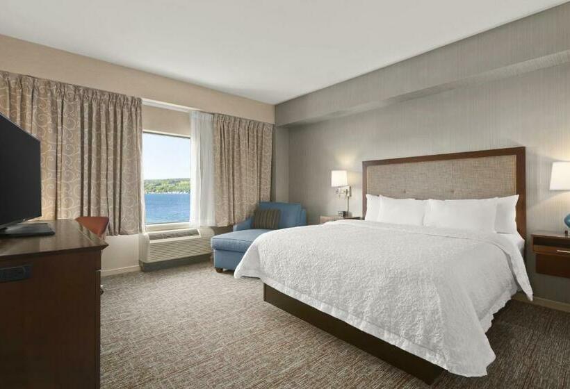 غرفة إدارية سرير كينج, Hampton Inn Penn Yan
