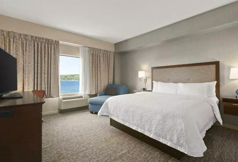 キングサイズベッドのエクゼクティブルーム, Hampton Inn Penn Yan