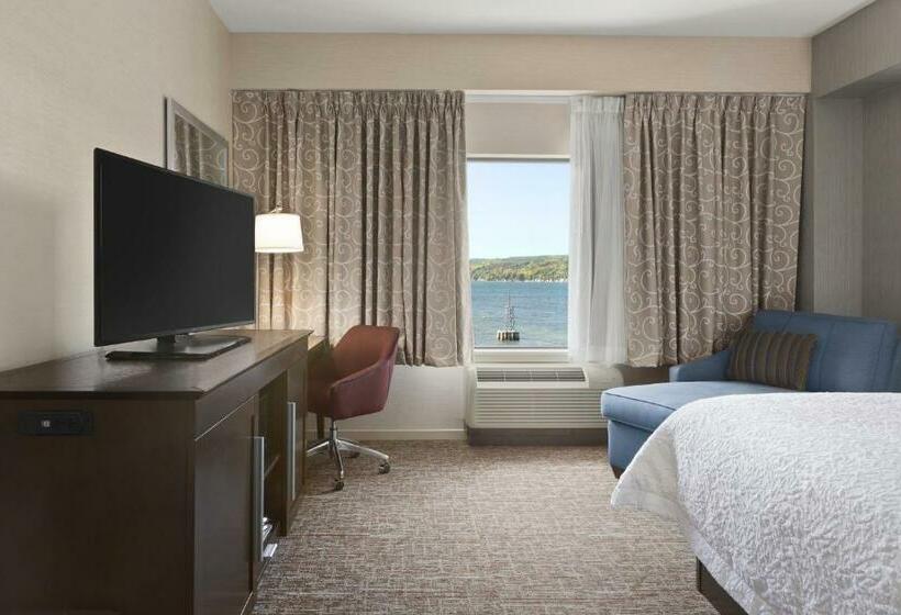 身障者適用スタンダードルーム, Hampton Inn Penn Yan