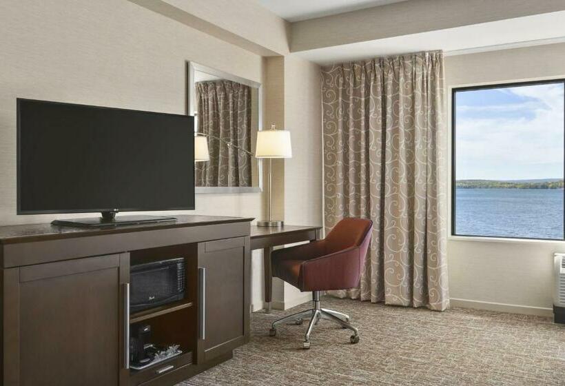 Номер Стандарт Адаптированный для Инвалидов, Hampton Inn Penn Yan