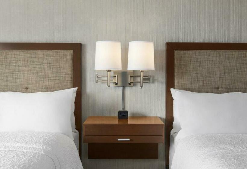 身障者適用スイートルーム, Hampton Inn Penn Yan