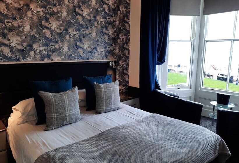 חדר סטנדרט עם מיטת קינג, Hen Dy