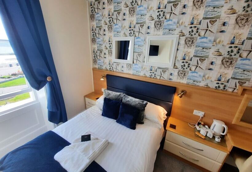 חדר סטנדרט נוף לים, Hen Dy