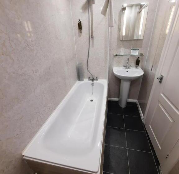 חדר סטנדרט נוף לים, Hen Dy