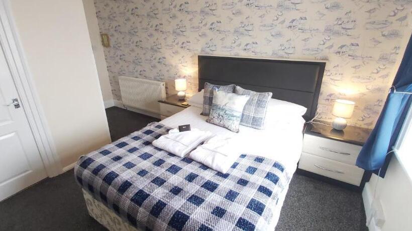 חדר סטנדרט נוף לים, Hen Dy