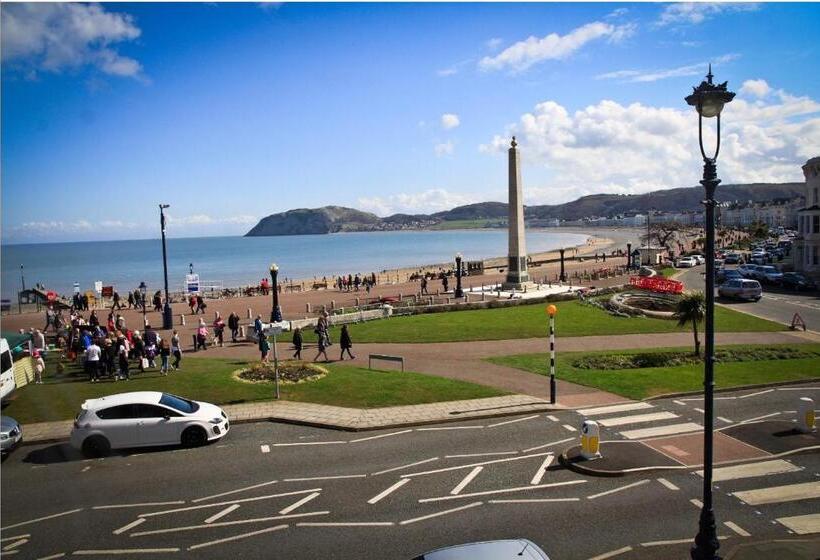 חדר סטנדרט נוף לים, Hen Dy