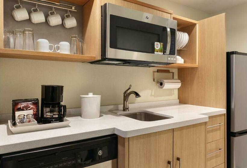 Люкс Deluxe Кровать Кинг, Home2 Suites By Hilton Waco