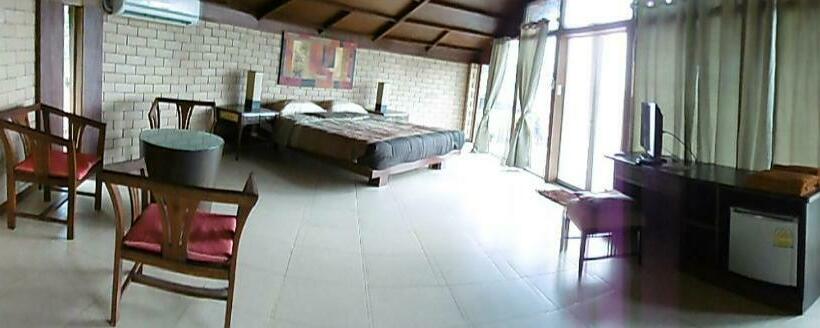 스탠다드 룸 호수 전망, Relax Eco Life Center   Khao Lak