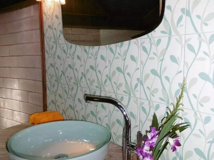 デラックスファミリールーム, Relax Eco Life Center   Khao Lak