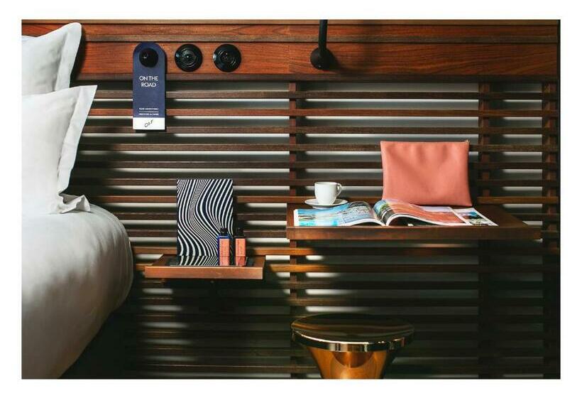 シングルデラックスルーム, Off Paris Seine