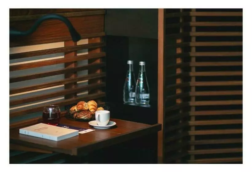 Chambre Standard Vue Fleuve, Off Paris Seine