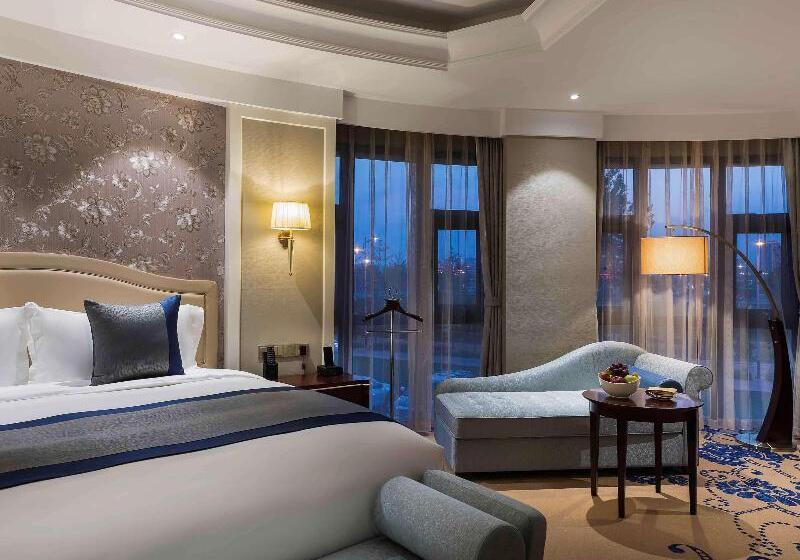 Люкс Superior, Pullman Tangshan