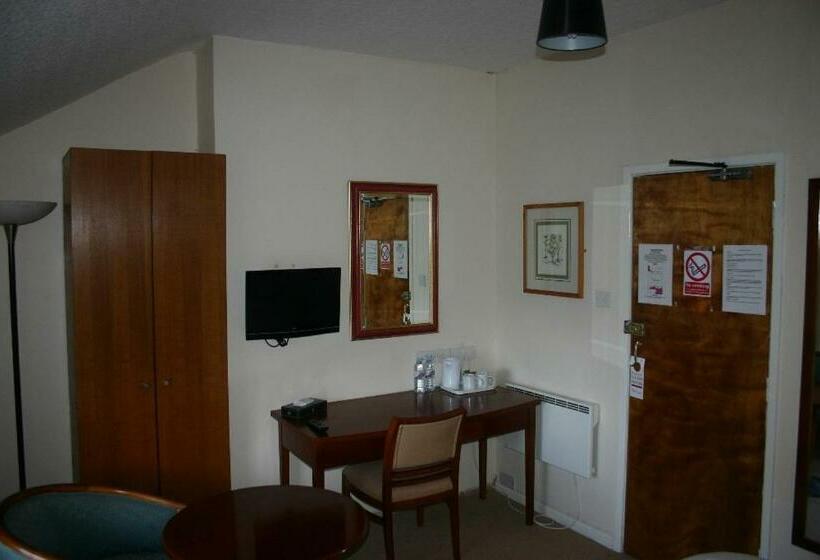 غرفة قياسية فردية, The Vaults