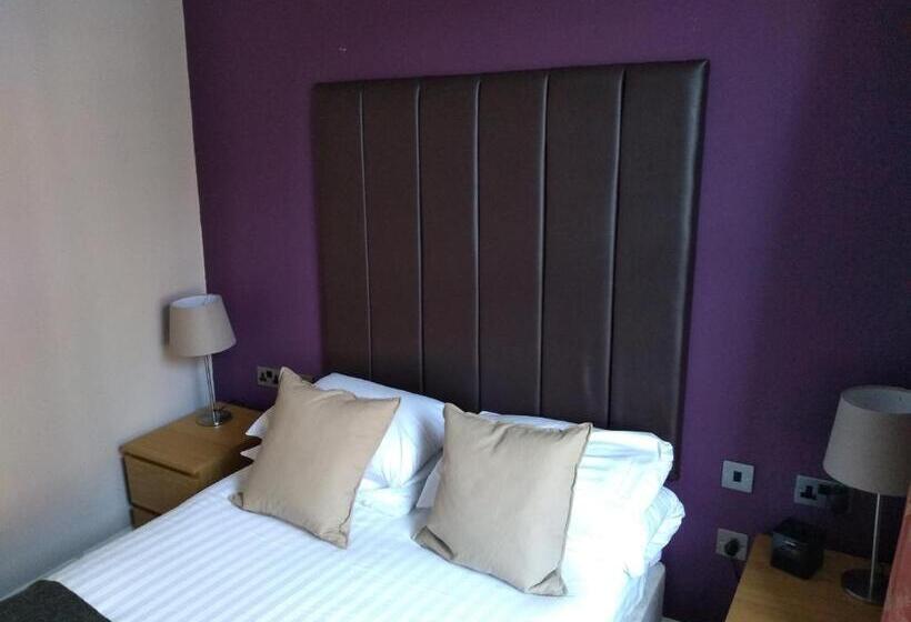 غرفة إقتصادية, The Vaults