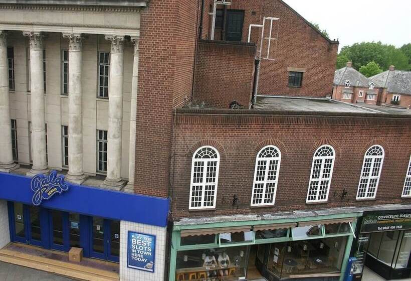 غرفة قياسية, The Vaults