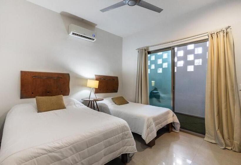 带阳台套房, Villas Akalan