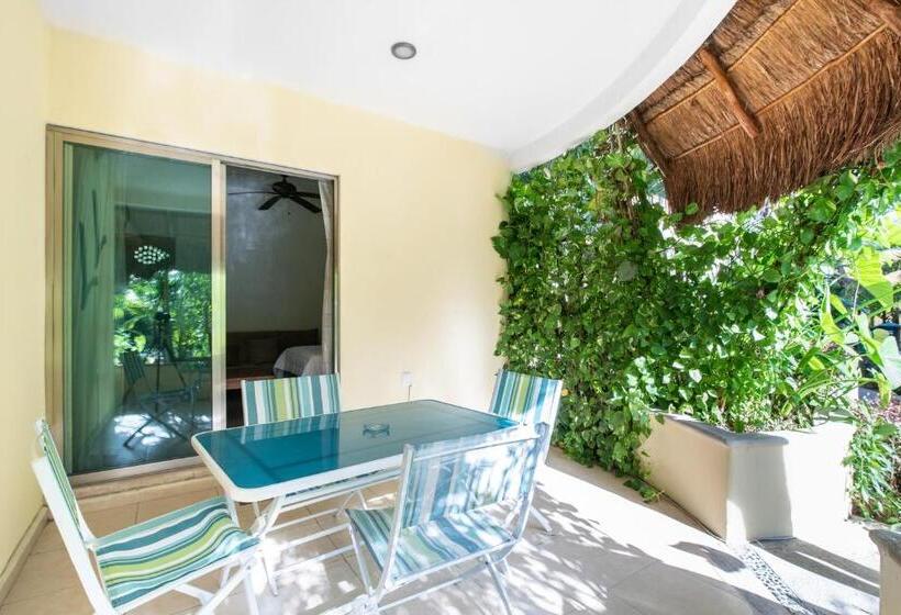 Suite con Balcone, Villas Akalan