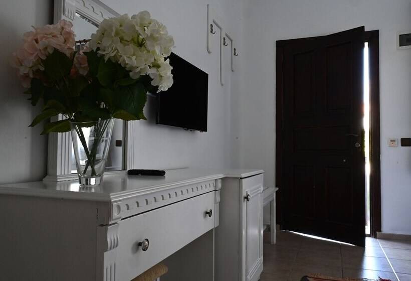 غرفة ديلوكس, Cunda Deniz