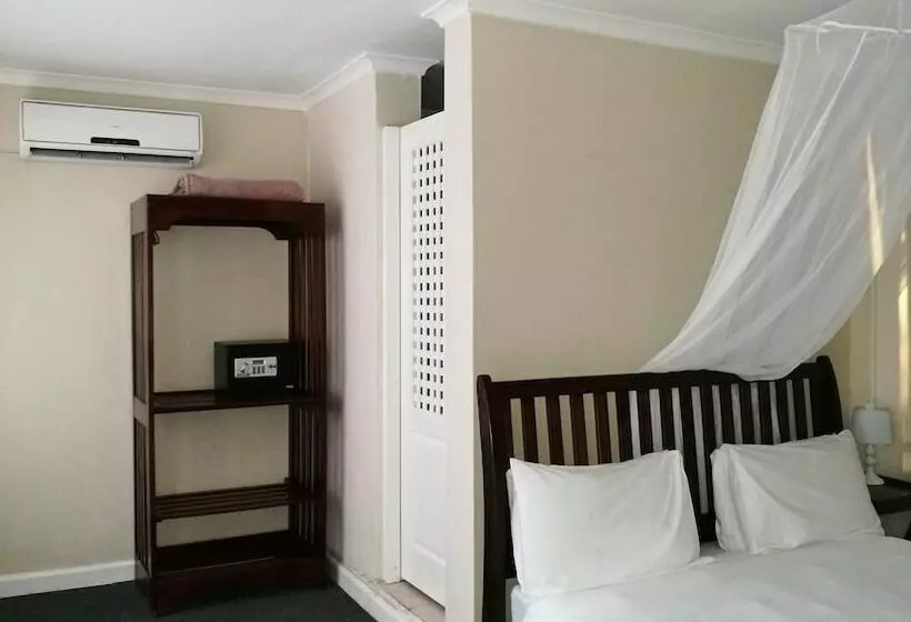 اتاق اجرایی, Lepatino Bed & Breakfast