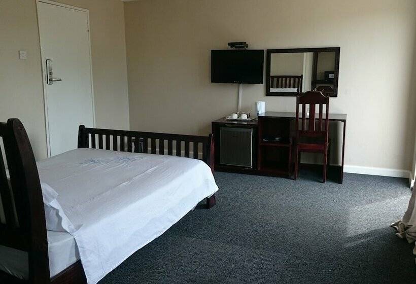 اتاق اجرایی, Lepatino Bed & Breakfast