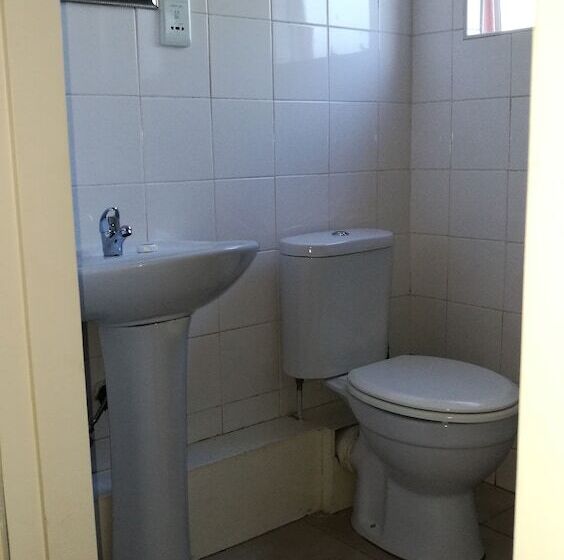 اتاق اجرایی, Lepatino Bed & Breakfast