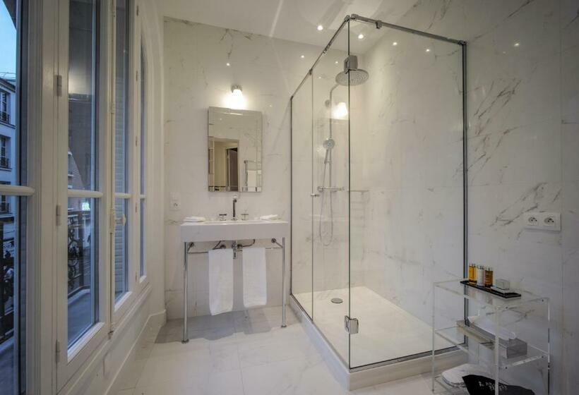 スーペリアールーム, Relais12bis Bed & Breakfast By Eiffel Tower