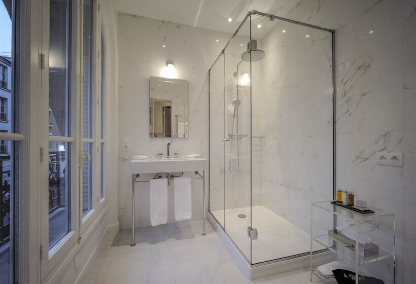 スーペリアールーム, Relais12bis Bed & Breakfast By Eiffel Tower