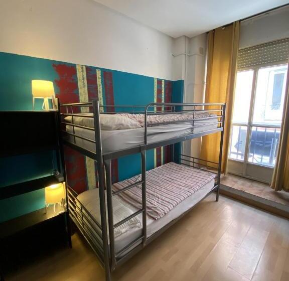 اتاق استاندارد با سرویس بهداشتی مشترک, Bed Madrid Hostel By Bossh! Hotels