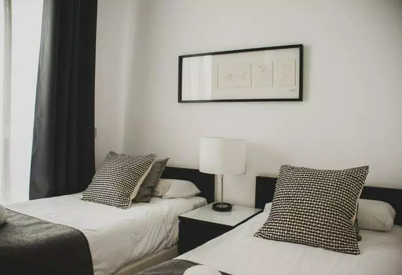 ２ベッドルームアパートメント, Azz Sevilla Torre de La Plata Apartamentos
