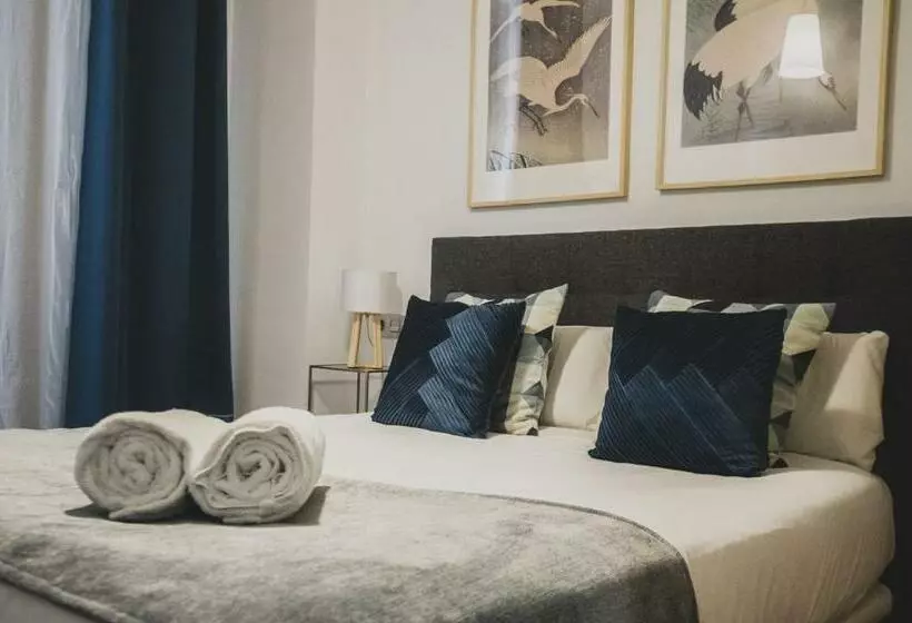 ２ベッドルームアパートメント, Azz Sevilla Torre de La Plata Apartamentos