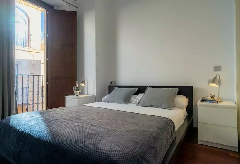 ２ベッドルームアパートメント, Azz Sevilla Torre de La Plata Apartamentos
