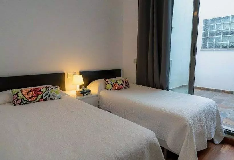 ２ベッドルームアパートメント, Azz Sevilla Torre de La Plata Apartamentos