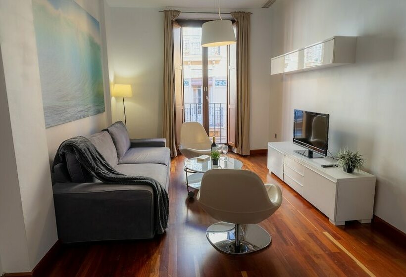 Апартаменты 2 Спальни, Azz Sevilla Torre de La Plata Apartamentos