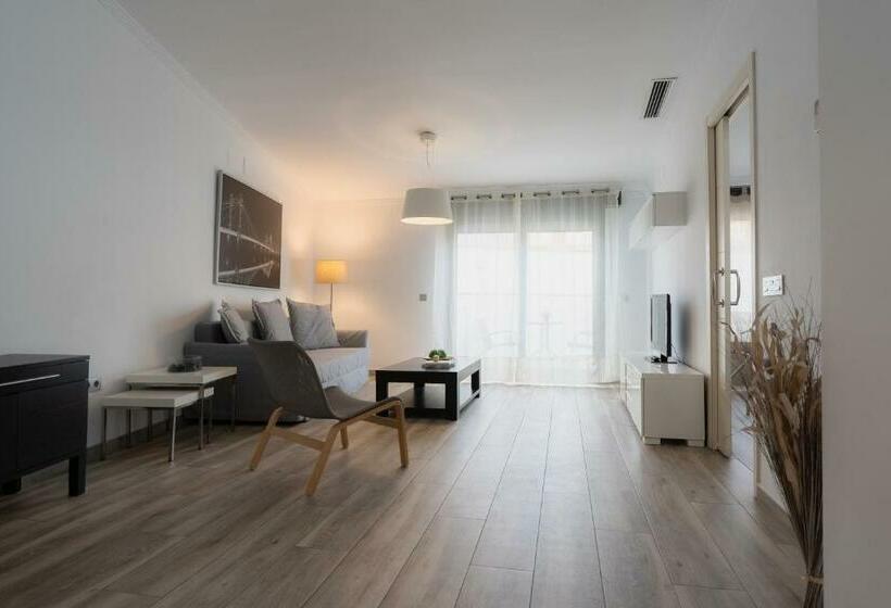Апартаменты Пентхаус 1 Спальня, Azz Sevilla Torre de La Plata Apartamentos