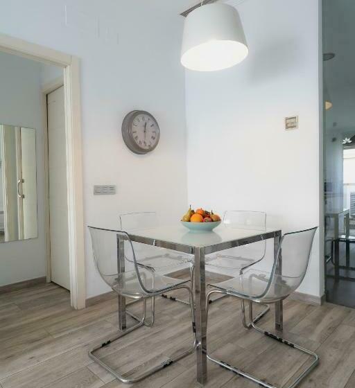 Апартаменты Пентхаус 1 Спальня, Azz Sevilla Torre de La Plata Apartamentos