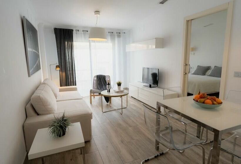 Апартаменты Пентхаус 1 Спальня, Azz Sevilla Torre de La Plata Apartamentos