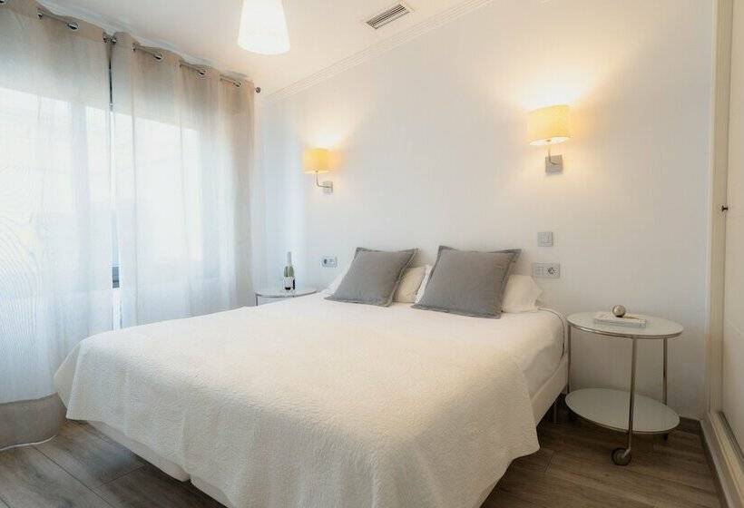 Апартаменты Пентхаус 1 Спальня, Azz Sevilla Torre de La Plata Apartamentos