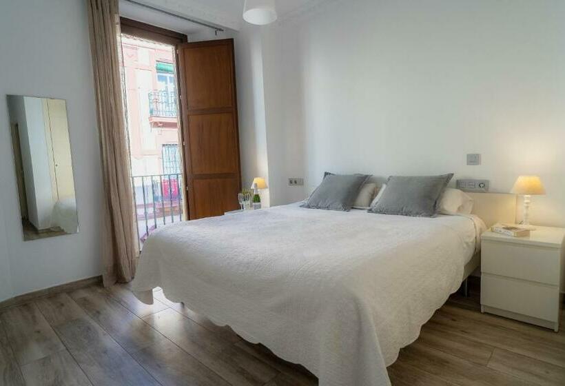 Апартаменты 1 Спальня, Azz Sevilla Torre de La Plata Apartamentos