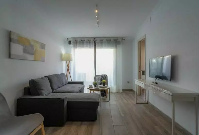 ペントハウス２ベッドルームアパート, Azz Sevilla Torre de La Plata Apartamentos