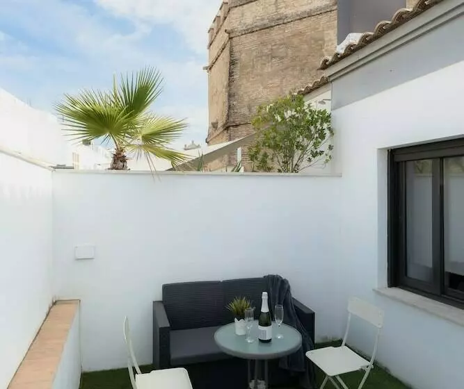 ペントハウス２ベッドルームアパート, Azz Sevilla Torre de La Plata Apartamentos