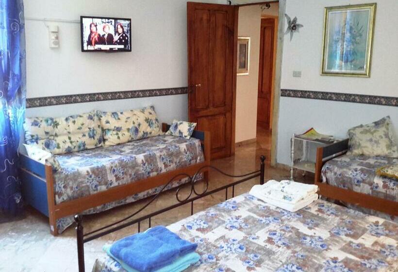 Семейный Номер Совместный Санузел, B&b Le 4 Stagioni Sul Viale, Belvedere Di Agrigento