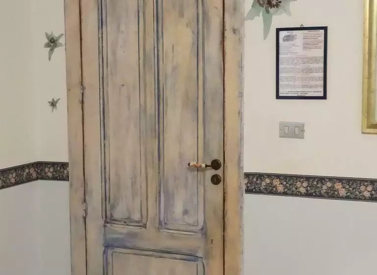 浴室共有ファミリールーム, B&b Le 4 Stagioni Sul Viale, Belvedere Di Agrigento
