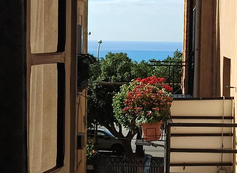 Семейный Номер Совместный Санузел, B&b Le 4 Stagioni Sul Viale, Belvedere Di Agrigento