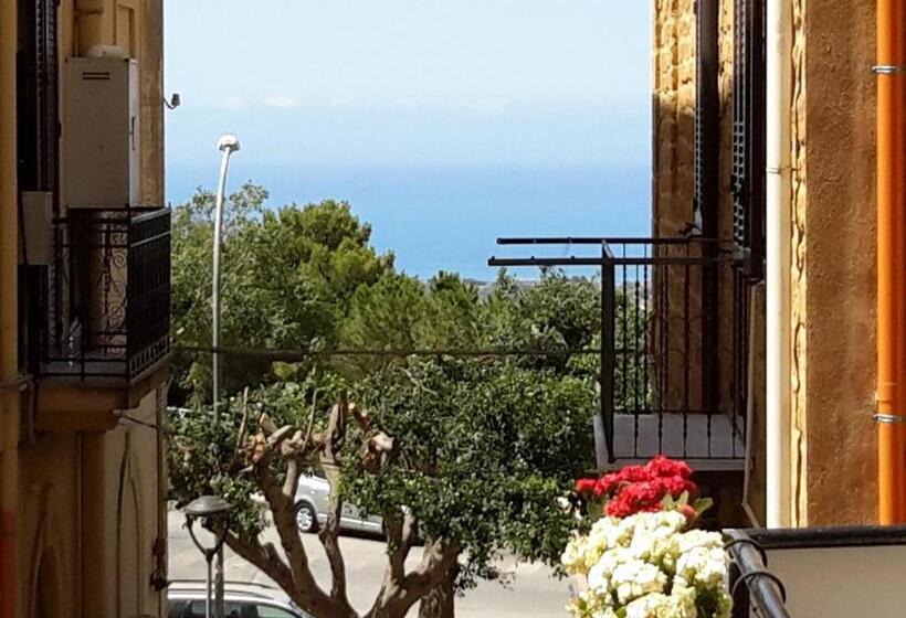 Семейный Номер Совместный Санузел, B&b Le 4 Stagioni Sul Viale, Belvedere Di Agrigento