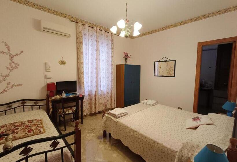 Номер Стандарт Трехместный, B&b Le 4 Stagioni Sul Viale, Belvedere Di Agrigento
