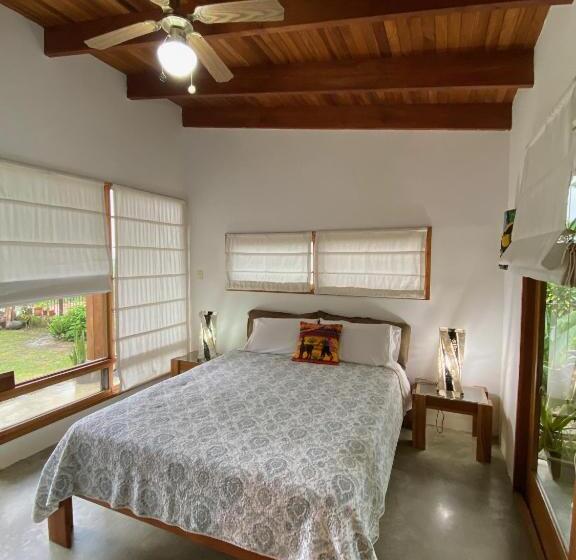 غرفة قياسية مطلة على الجبل, Casa Amanecer Bed & Breakfast