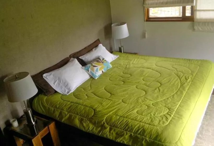 Perhehuone Vuoristonäkymä, Casa Amanecer Bed & Breakfast