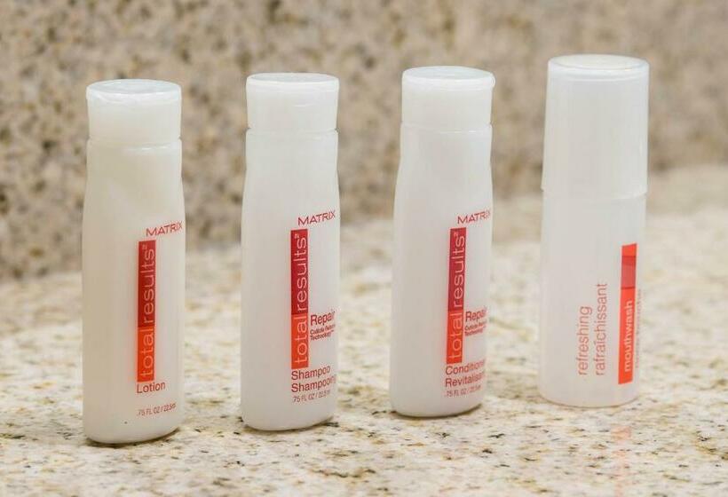 غرفة قياسية سرير كينج, Days Hotel By Wyndham Toms River Jersey Shore